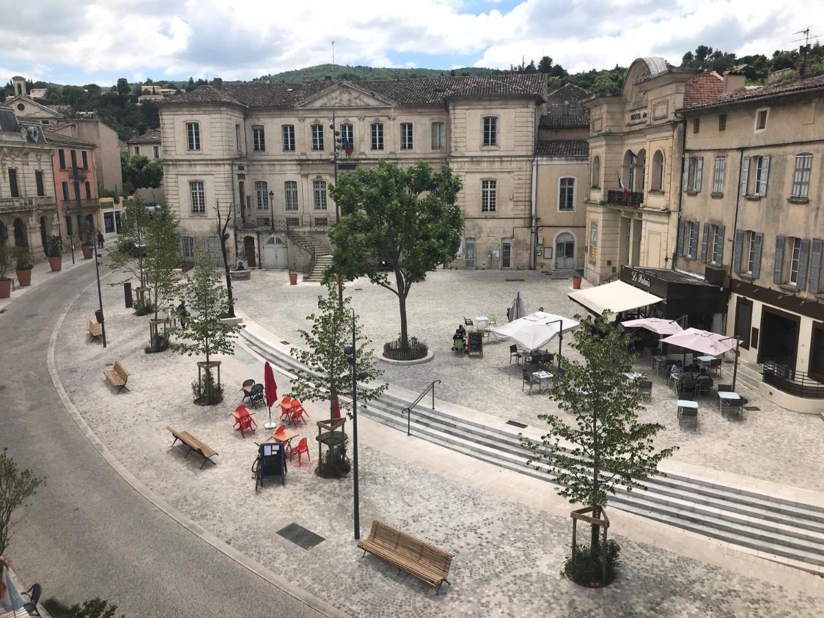 Appartement En Plein Centre Ville Apt Exterior foto